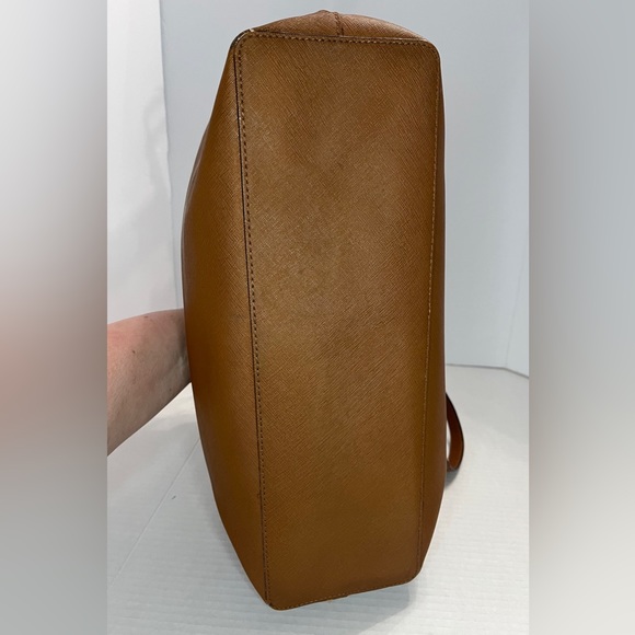 Michael Kors Handbag - Picture 3 of 11